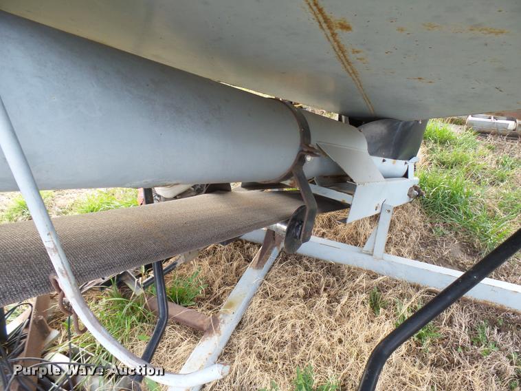 image for item DA6002 Convey All BT-240 seed tender