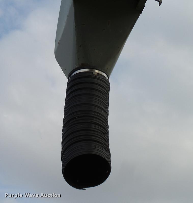 image for item DA6002 Convey All BT-240 seed tender