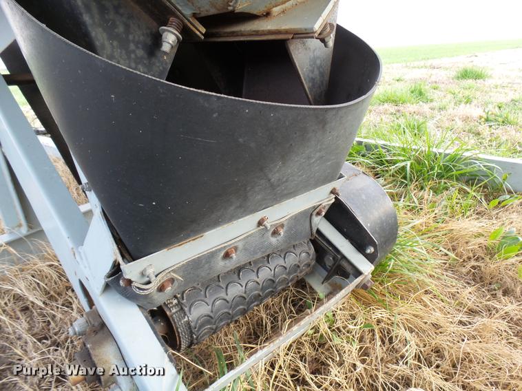 image for item DA6002 Convey All BT-240 seed tender