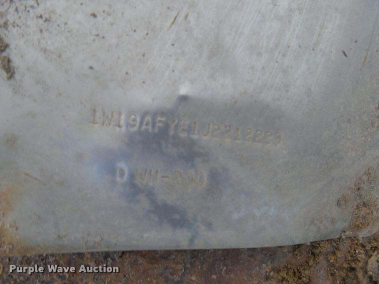 image for item DA6003 1988 Wilson double hopper grain trailer