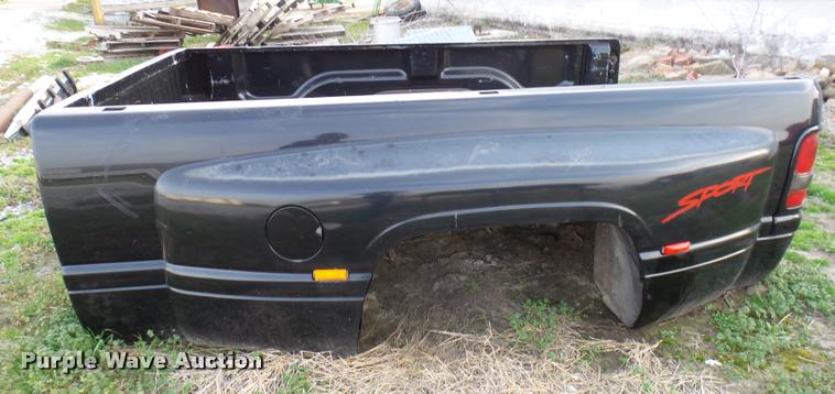 image for item DA6004 Dodge Ram 3500 pickup truck bed