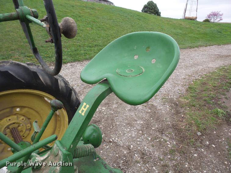 image for item DA8002 1945 John Deere H tractor