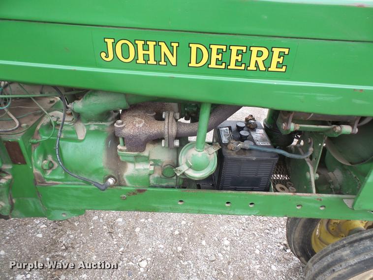 image for item DA8002 1945 John Deere H tractor