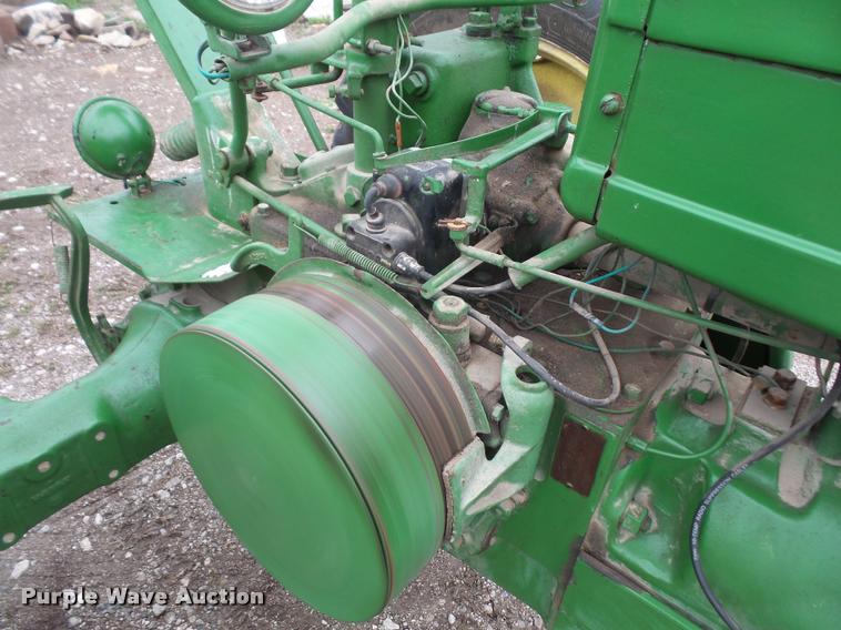 image for item DA8002 1945 John Deere H tractor