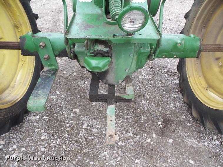 image for item DA8002 1945 John Deere H tractor