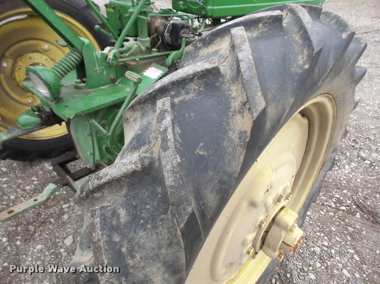 image for item DA8002 1945 John Deere H tractor