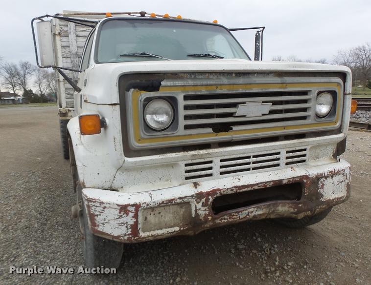 image for item DA9437 1979 Chevrolet C70 grain truck