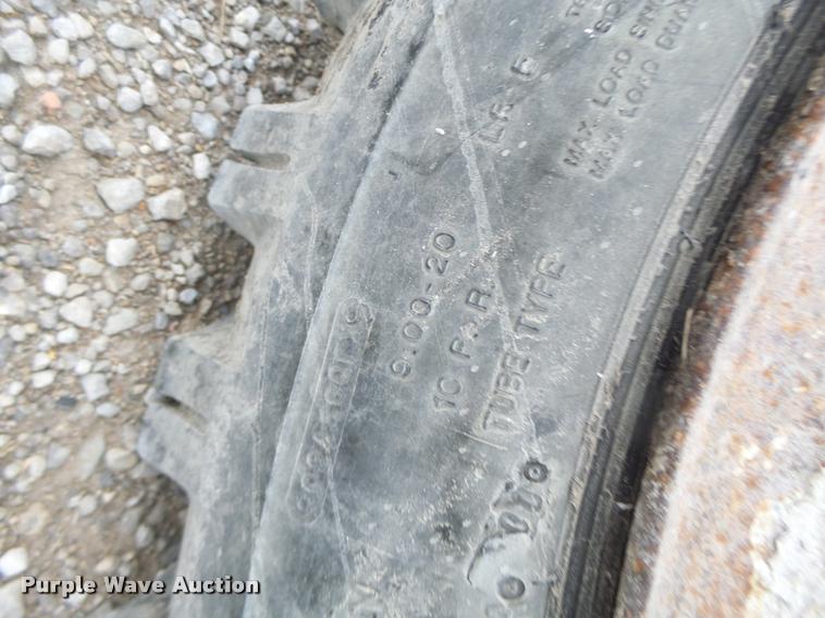 image for item DA9437 1979 Chevrolet C70 grain truck