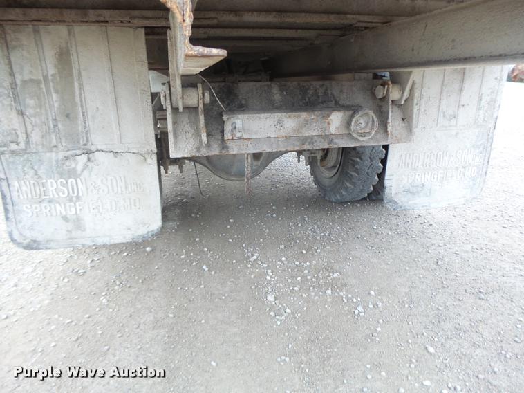 image for item DA9437 1979 Chevrolet C70 grain truck