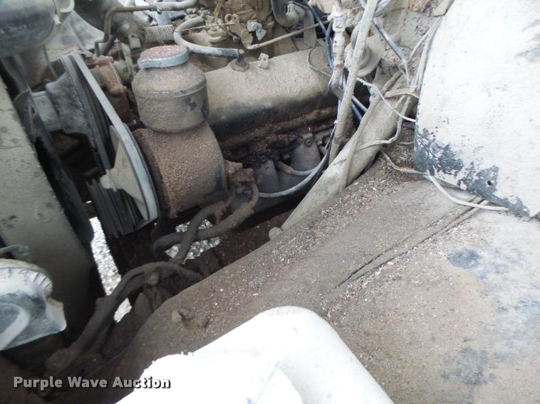 image for item DA9437 1979 Chevrolet C70 grain truck