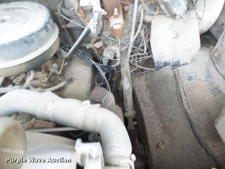 image for item DA9437 1979 Chevrolet C70 grain truck