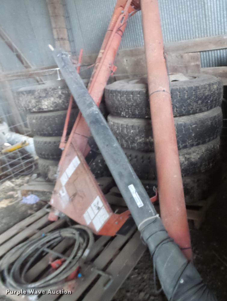 image for item DA9438 Westfield seed auger