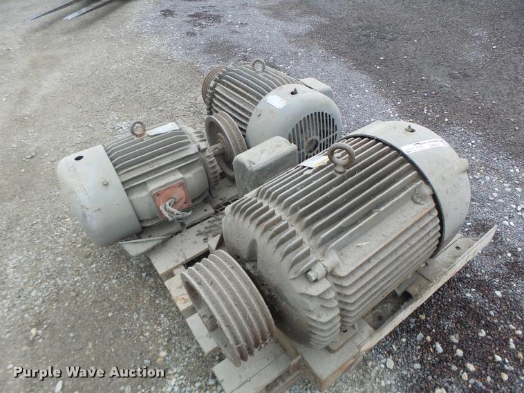 image for item DA9441 (3) electric motor