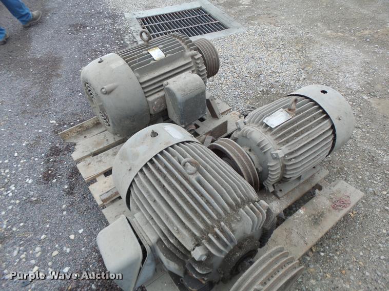 image for item DA9441 (3) electric motor