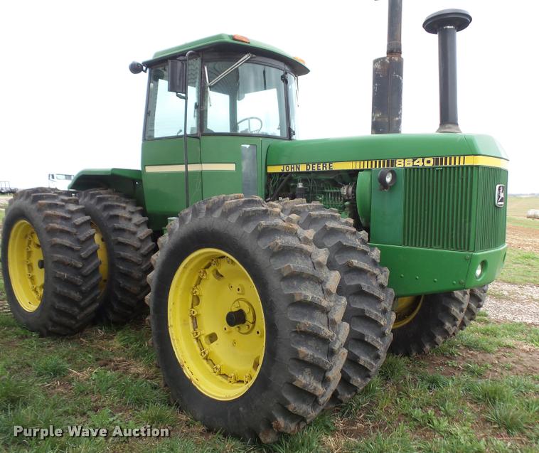 image for item DB0519 1981 John Deere 8640 4WD tractor
