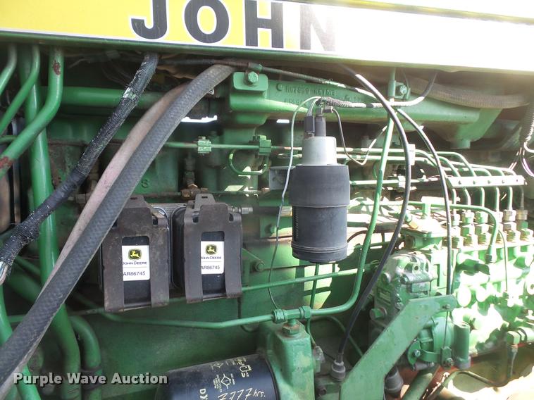 image for item DB0519 1981 John Deere 8640 4WD tractor