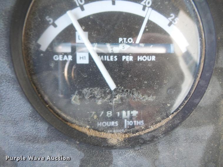 image for item DB0519 1981 John Deere 8640 4WD tractor