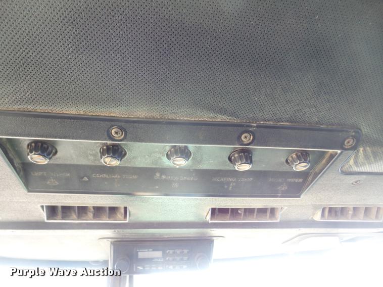 image for item DB0519 1981 John Deere 8640 4WD tractor