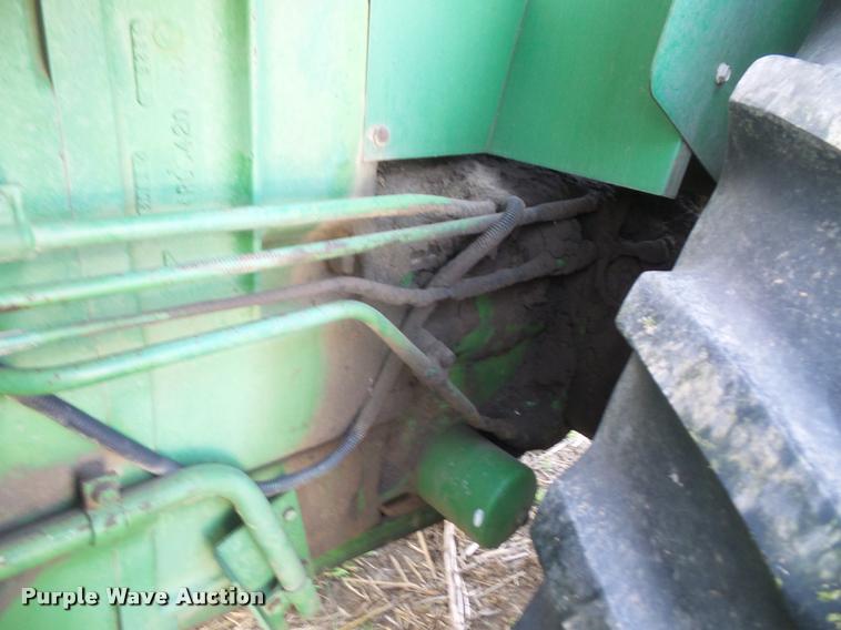 image for item DB0519 1981 John Deere 8640 4WD tractor