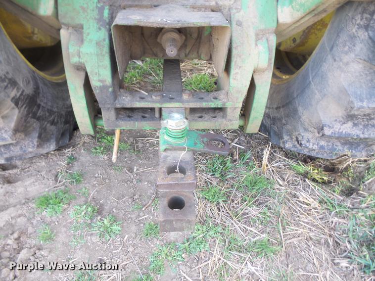 image for item DB0519 1981 John Deere 8640 4WD tractor