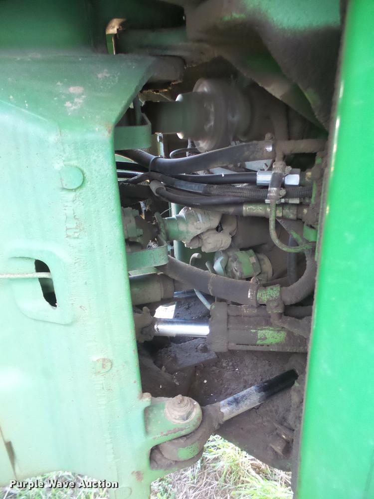 image for item DB0519 1981 John Deere 8640 4WD tractor