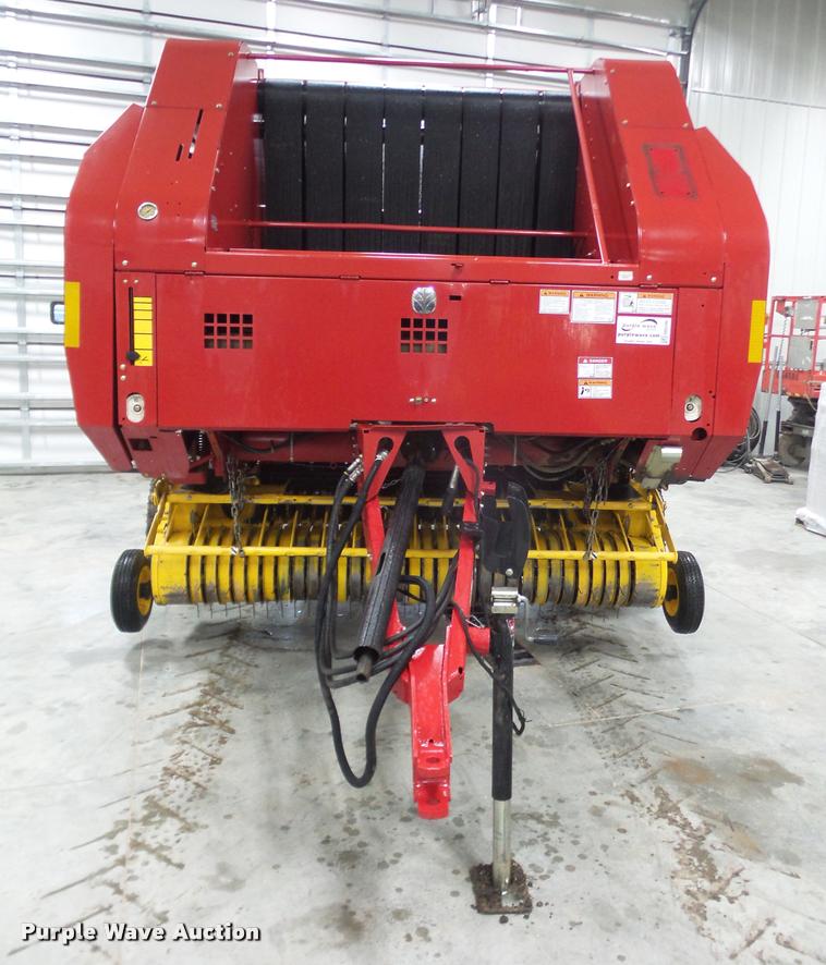 image for item DB0596 2008 New Holland BR7090 round baler