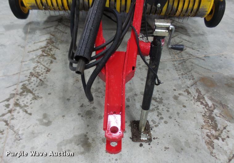 image for item DB0596 2008 New Holland BR7090 round baler