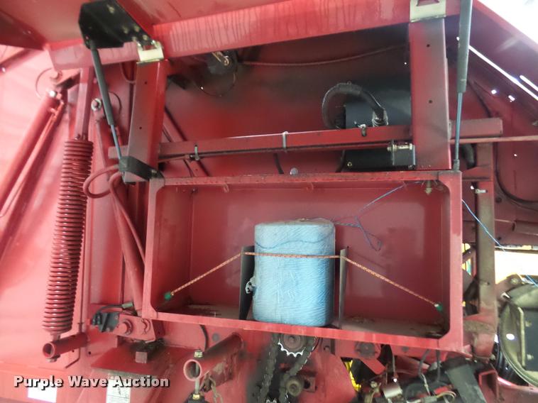 image for item DB0596 2008 New Holland BR7090 round baler