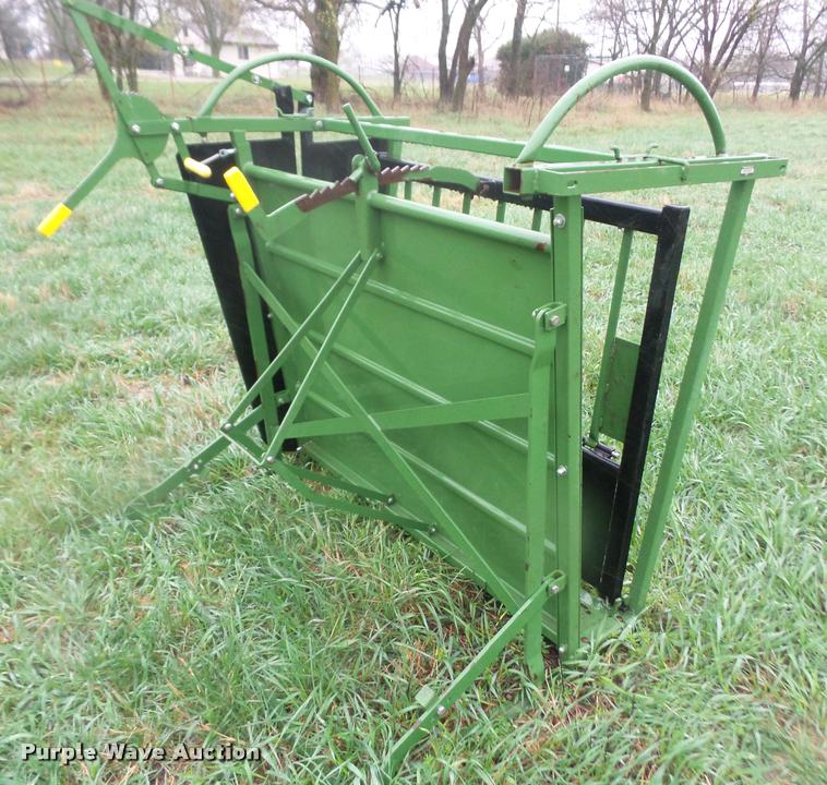 image for item DB0599 Powder River classic calf table