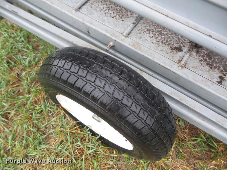 image for item DB0601 Pearson cattle chute