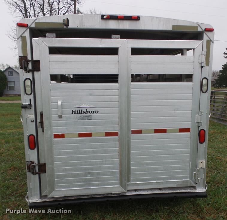 image for item DB0602 1999 Hillsboro Endura livestock trailer