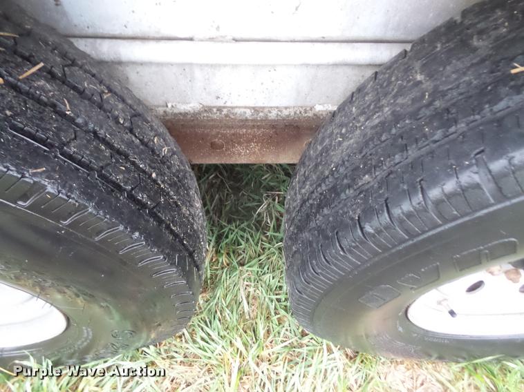 image for item DB0602 1999 Hillsboro Endura livestock trailer