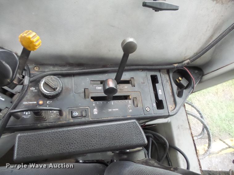 image for item DB0604 Case IH 5230 MFWD tractor