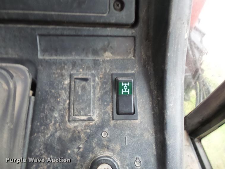 image for item DB0604 Case IH 5230 MFWD tractor