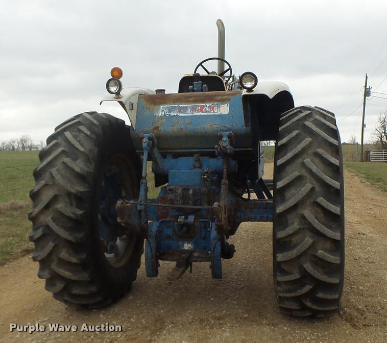 image for item DB1288 Ford 8000 tractor