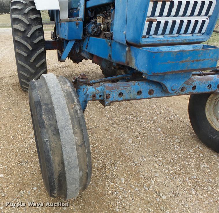 image for item DB1288 Ford 8000 tractor