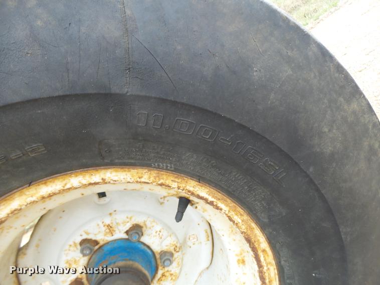 image for item DB1288 Ford 8000 tractor