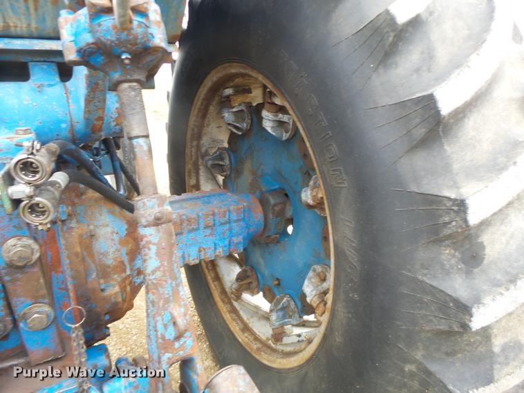 image for item DB1288 Ford 8000 tractor