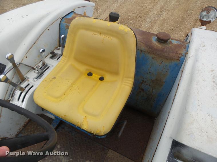 image for item DB1288 Ford 8000 tractor