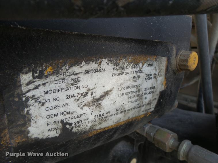 image for item DB1292 2000 Caterpillar Challenger 85E tractor