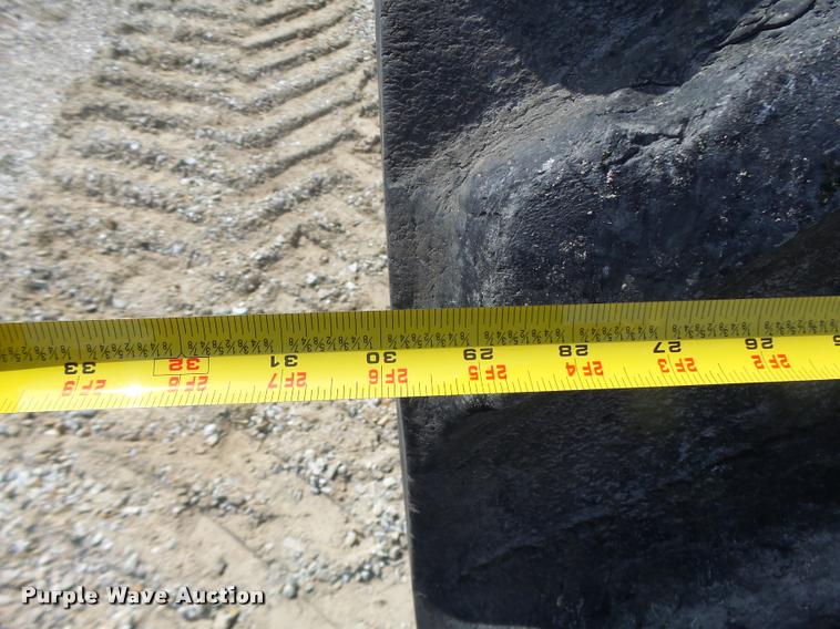 image for item DB1292 2000 Caterpillar Challenger 85E tractor