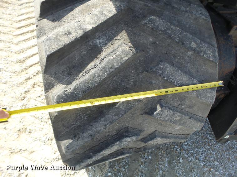 image for item DB1292 2000 Caterpillar Challenger 85E tractor