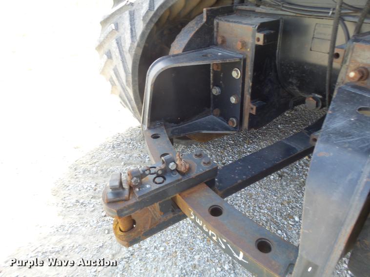 image for item DB1292 2000 Caterpillar Challenger 85E tractor