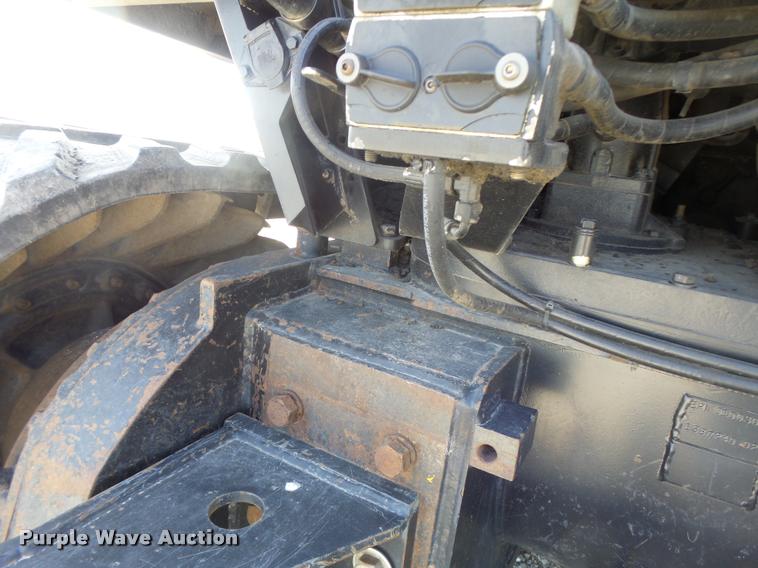 image for item DB1292 2000 Caterpillar Challenger 85E tractor