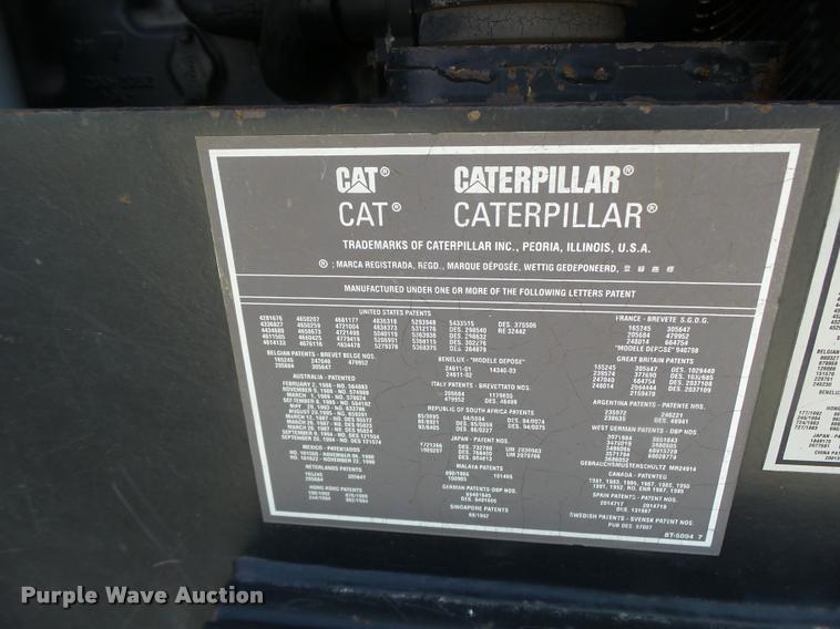 image for item DB1292 2000 Caterpillar Challenger 85E tractor
