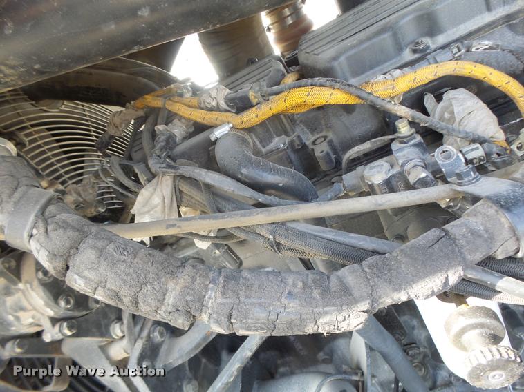 image for item DB1292 2000 Caterpillar Challenger 85E tractor