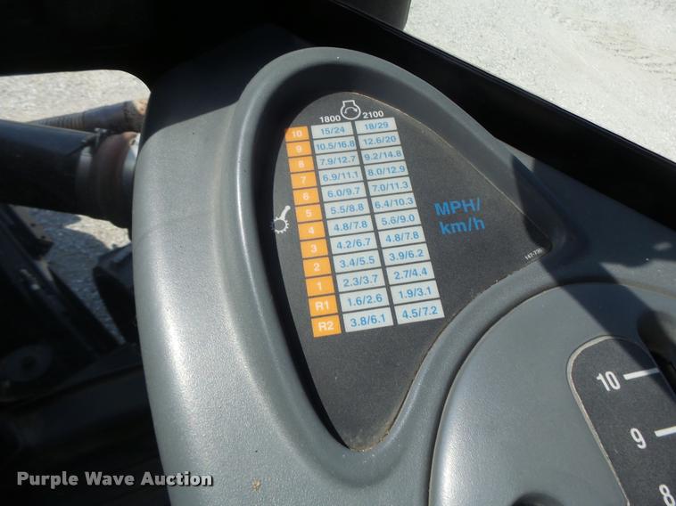 image for item DB1292 2000 Caterpillar Challenger 85E tractor