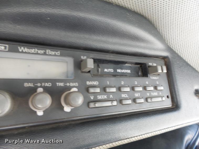 image for item DB1292 2000 Caterpillar Challenger 85E tractor