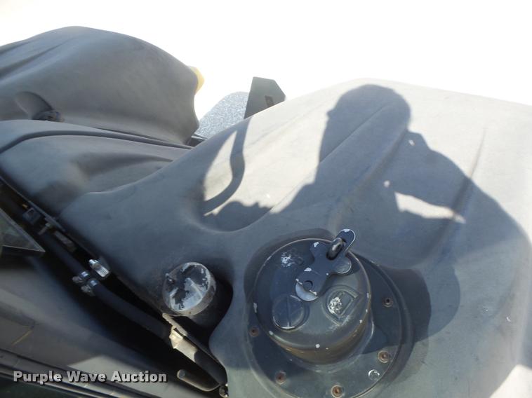 image for item DB1292 2000 Caterpillar Challenger 85E tractor