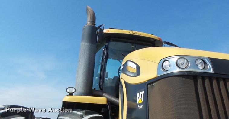 image for item DB1294 2011 Challenger MT945C 4WD tractor